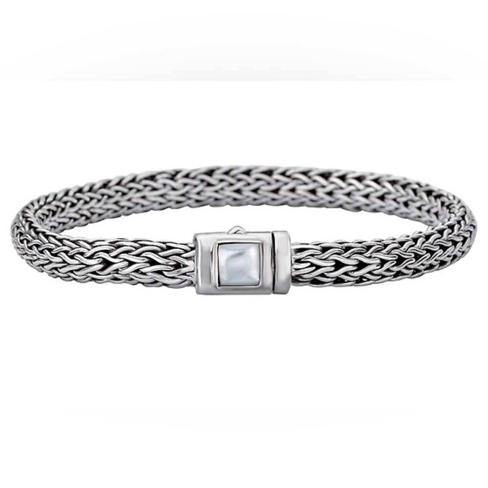 ✨ Sterling Silver & Mother of Pearl Bracelet – New ✨